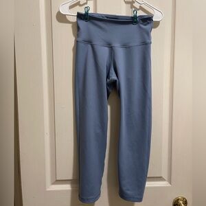 Old Navy Powerpress High Waisted Capri Leggings (Light Blue)